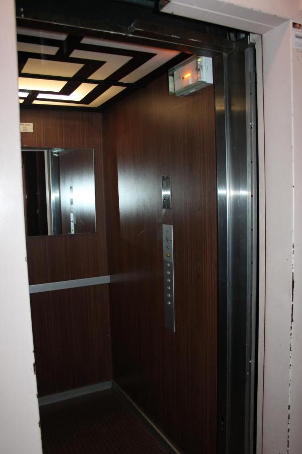Le 6 Magnifique Appt Bagneres-De-Bigorre 3Etoiles Apartment ภายนอก รูปภาพ